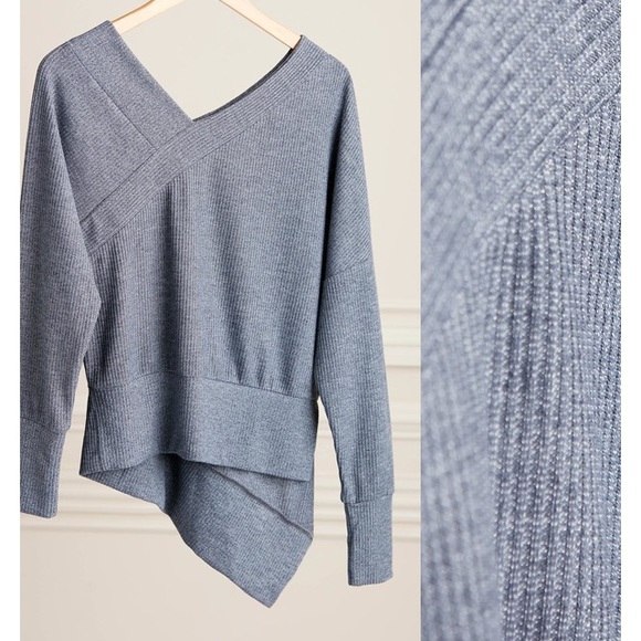 stella and dot double v sweater